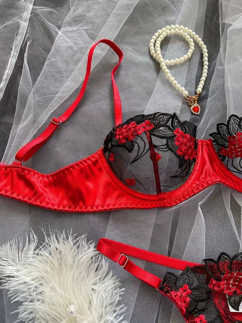 Sexy Lingerie Black & Red Lace Bra & Low-Rise Thong Set